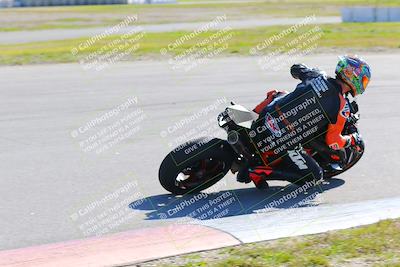 media/Jan-20-2023-Fastrack Riders (Fri) [[f2ad32aba3]]/Private/session 3 turn 9/